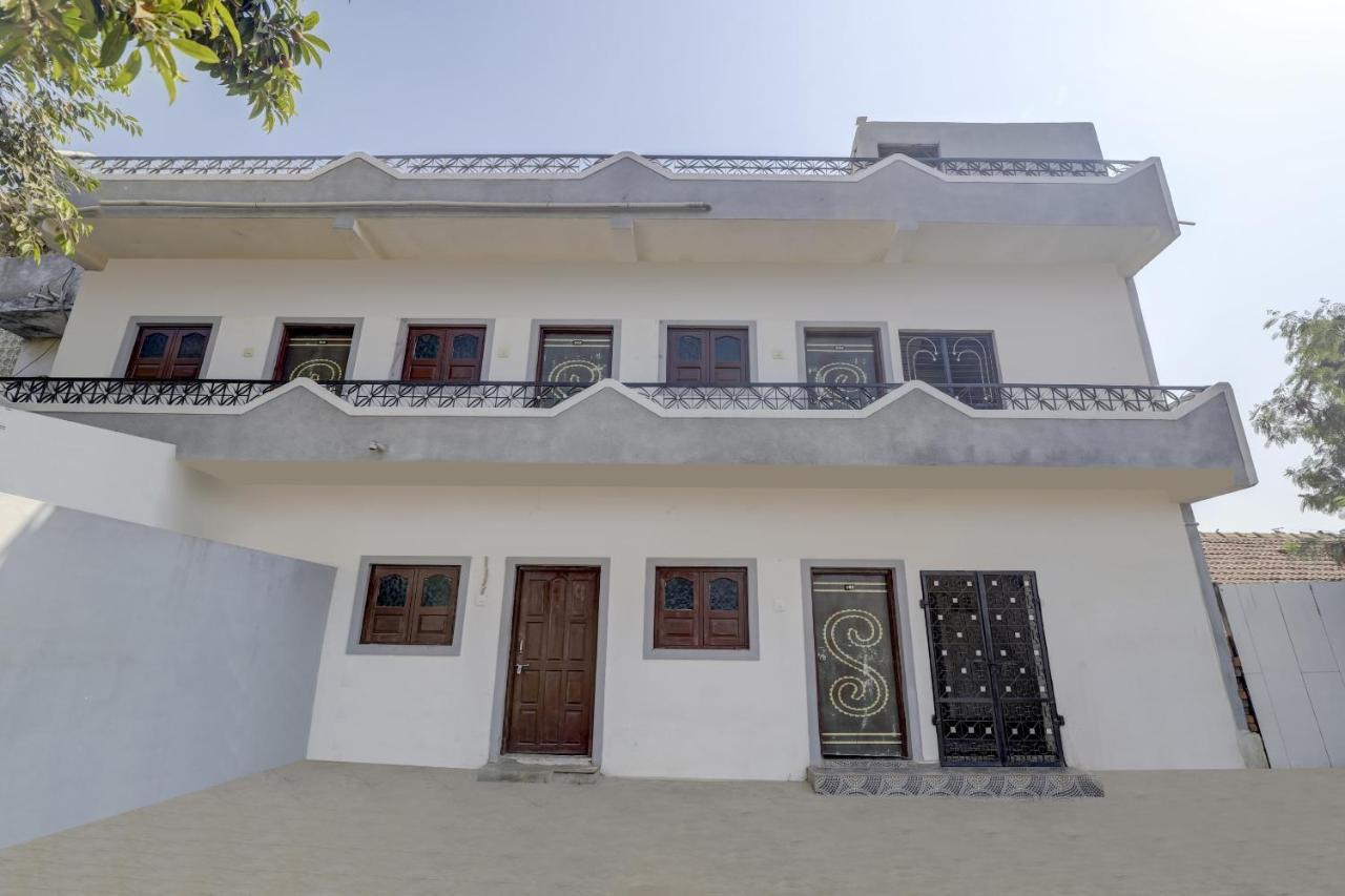 Spot On 71130 Hotel Shiv Krupa Anjār 外观 照片